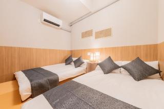 EHJUSO En 下町風情の残る商店街沿いのお部屋 京都や新大阪駅へ近い 8ベッド 2バスルーム 2トイレ - 4