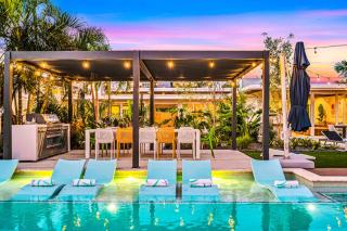 Waterfront Compound 2 Heated Pools SaltAire Lime Keys - 1