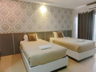 The Premium Residence - 3