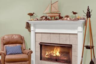 Captain's Corner - 4