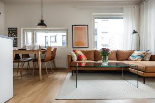 Modern Central Suite with Sauna & Parking Hall - 0