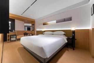SFEEL Designer Hotel Chongqing Liberation Monument Hongya Cave Branch - 2