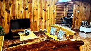 3 Bedroom House in the Heart of Baguio with Garage - 9