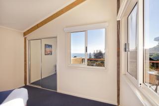 Tathra Beach House Holiday Apartments - Tathra - 2