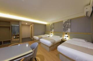 GreenTree Inn Express Hebei Tangshan Caofeidian Industrial Park 11 Plus Bus Station - 1