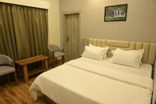 Hotel Paris Garden - 9