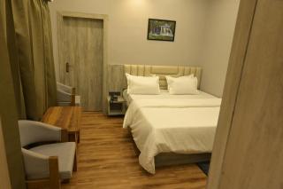 Hotel Paris Garden - 3