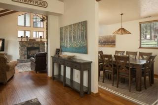 Burning Tree Lodge - Forest Views Fire Pit AC Pet and Family Friendly - 1