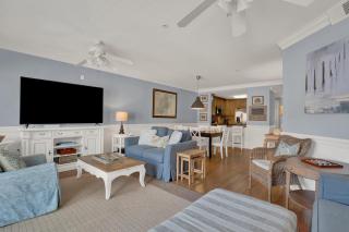 Brass Rail Villas Unit 209 - 8