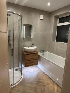 Charlies Inn - 8