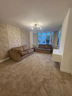 Charlies Inn - 7