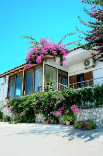 Luxury Dennis Home - 1