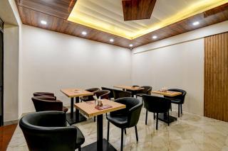 Super Townhouse OAK Armeria - 8