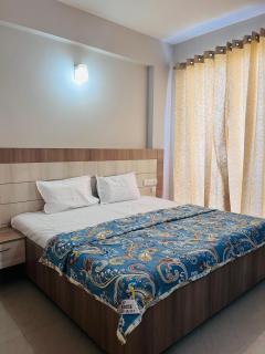 Shree ji stay vrindavan - 2