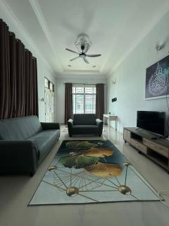 Laman Ombak Homestay Private Swimming Pool - 5