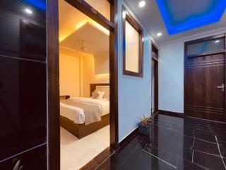 Hotel Conifer Haridwar - 1
