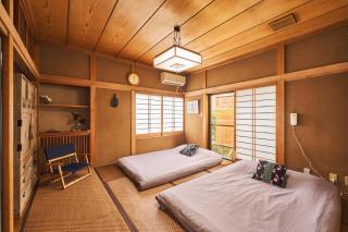 A private villa with beautiful MtFuji views, 8-minute walk to Fujisan St featuring 4 bedrooms - 4