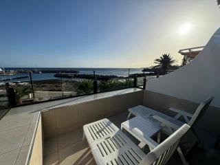 Amarilla Beach Apartment - 0