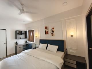 Stylish Urban 1 BHK Suite - 6