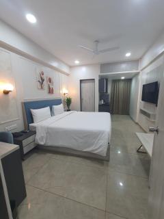 Stylish Urban 1 BHK Suite - 2