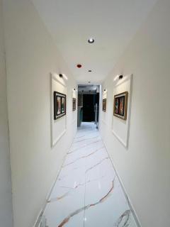 Hotel Pacific Inn - 9