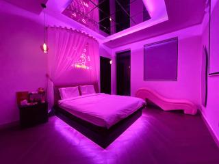 Đào Hoa Love Hotel Sài Gòn - 2