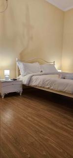 Queen Tamar Mefe 71 - 0