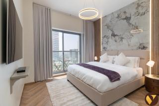 Vogue Vacation Homes, JVC Jeewar Tower near Circle Mall, Two Bedroom Apartment with Balcony and City View, Access to all Amenities - 7