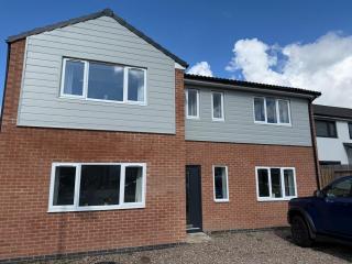 Cosy Staff, Large 6-bedroom Detached house - 5