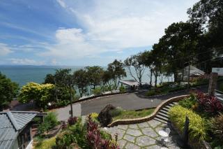 B89 3BR Hillside Seaview Escape - 2