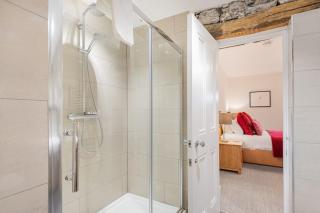 Stylish Apartment for four in Bowness - 2