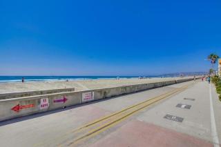 Beachside 2 - 2