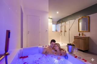 Le bridgerlove Tantra Jacuzzi Unique - Quillan - 0