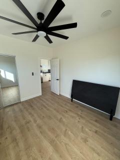 Renovated Best of Central Sac Neighborhood Unit B - 1