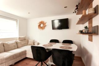 Elegant 3BD Holiday Home in Prime Location of Vienna - 8