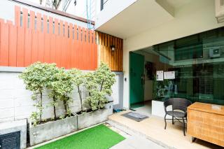 YON INN Sukhumvit 4 Bangkok - BTS Nana - 2