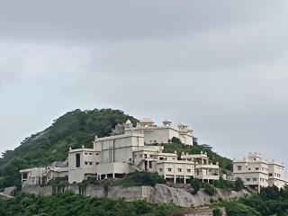 daulatvilass by Grandview mansionhotel - 1