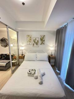 1BR Condotel in Azure Urban Resort Near NAIA #BH2 - 9