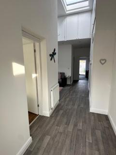 Beeches Bach, 1 bedroom cottage with hot tub - Prestatyn - 7