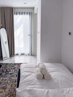 Stylish 2-bedroom Apartment With Jacuzzi - 7