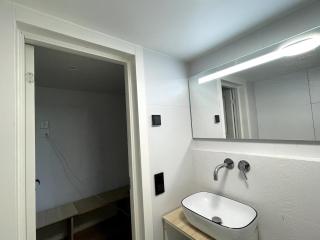 Guesthouse at Roland's - 9