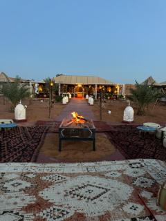 Young Luxury Camp Merzouga - 2