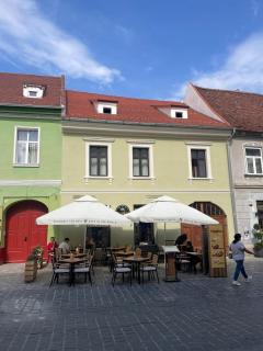Radu's - Traditional Ultracentral Apartment in the Old Town - 3