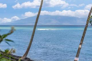 Hololani B204 · HL B204 Beachy Chic Updated OceanFront 2BD - 2