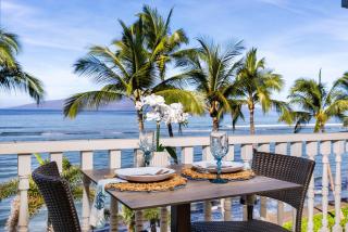 Lahaina Shores 413 · LS 413 Breathtaking Beachfront Remodeled St - 0