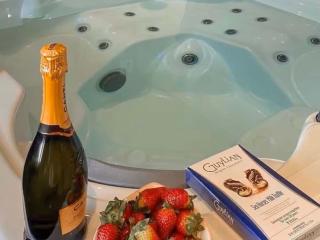 Swallow Cottage-Ukc6983 - 2