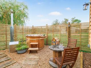 Poppie's Shepherd Hut - Uk50227 - 0
