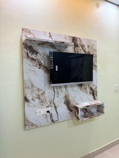 Mid Way Taj Home Stay Agra - 9