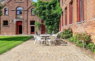 5 Bedroom Stunning Home In Quiestede - 2