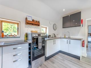 Red Brick Barn - Uk39916 - Howell - 1